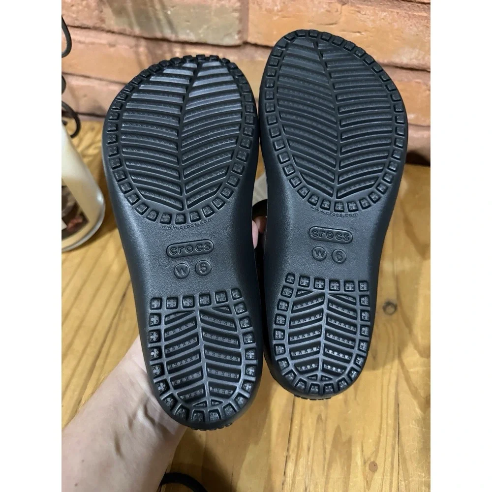 New Crocs Kadee II Black Sandals 6 Water Sandals Water Vacation Summer Cruise